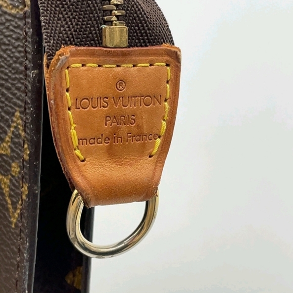 Authentic Louis Vuitton Monogram Pouch - Picture 11 of 13